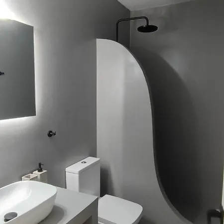 ארמופוליס Aegean Gold Syros Suites מראה חיצוני תמונה