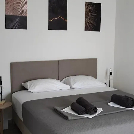 ארמופוליס Aegean Gold Syros Suites מראה חיצוני תמונה